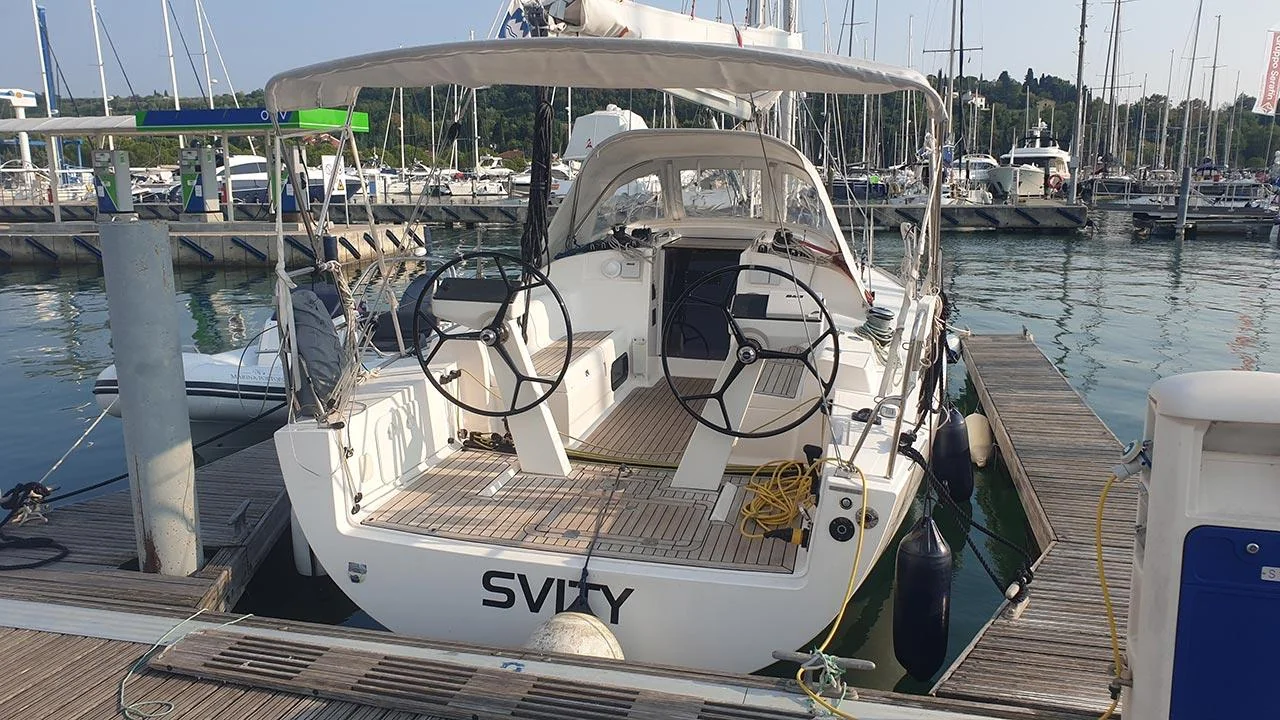 Svity - Main 1