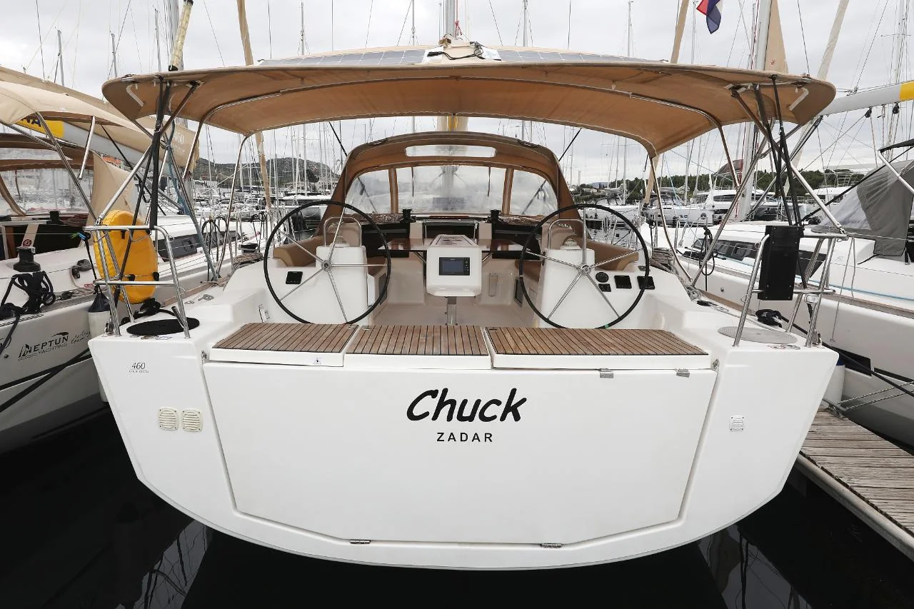 Chuck - Main 1