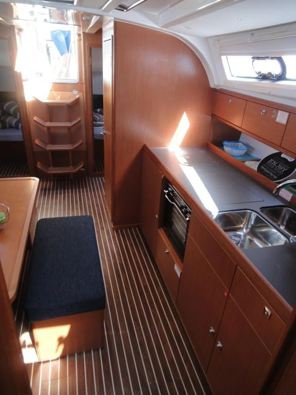 Ile - Gallery 8