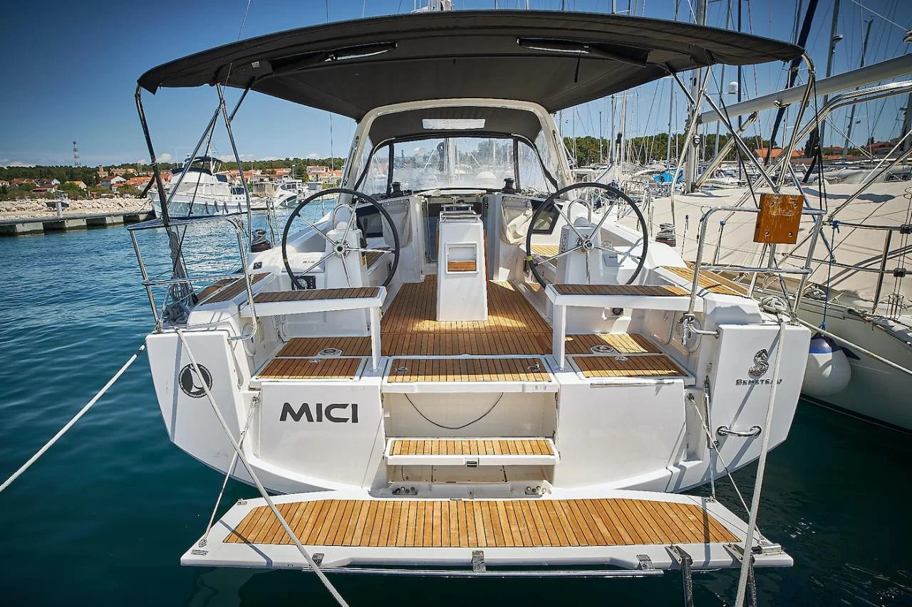 Mici - Main 1
