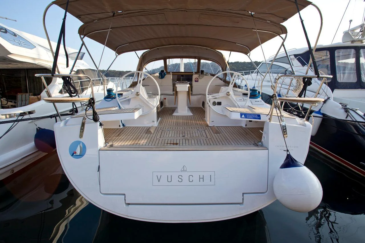 Vuschi - Gallery 2