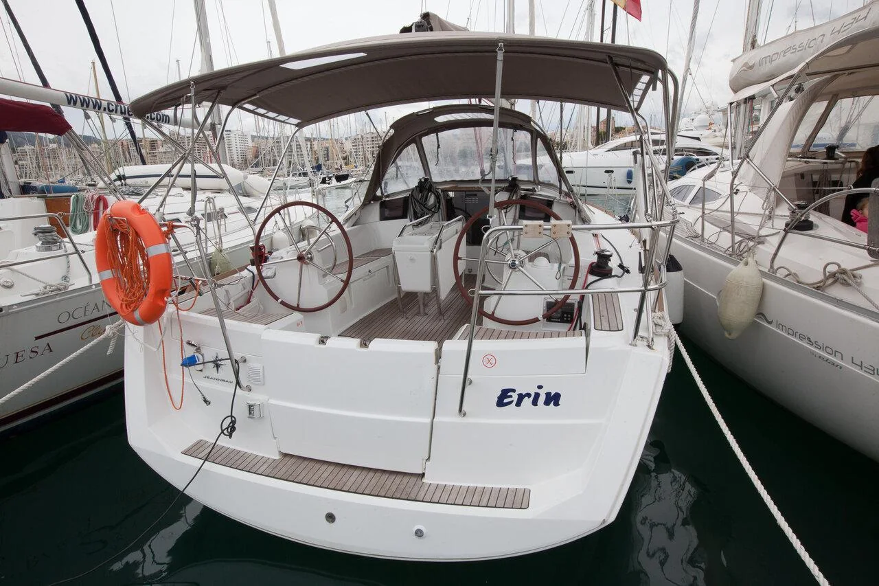 Erin - Main 1