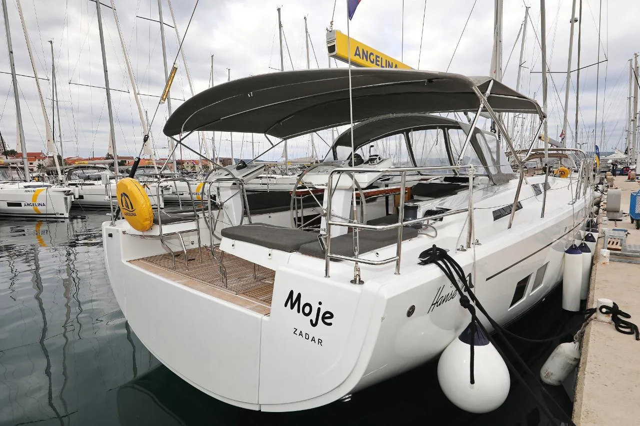 Moje - Main 1