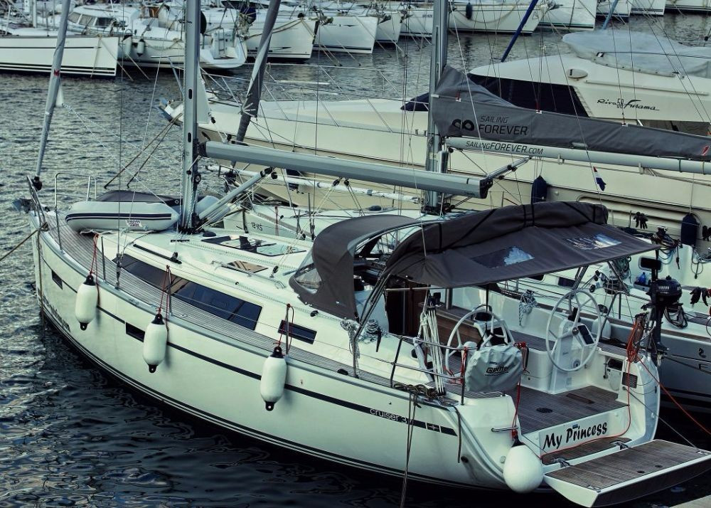 Yacht BAVARIA - Cruiser 37 "My Princess"