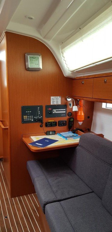 Yacht BAVARIA - Cruiser 37 "My Princess"