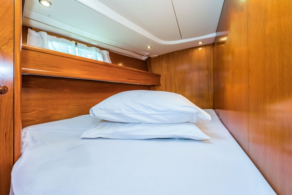 Yacht JEANNEAU - Sun Odyssey 54 DS "Vika"