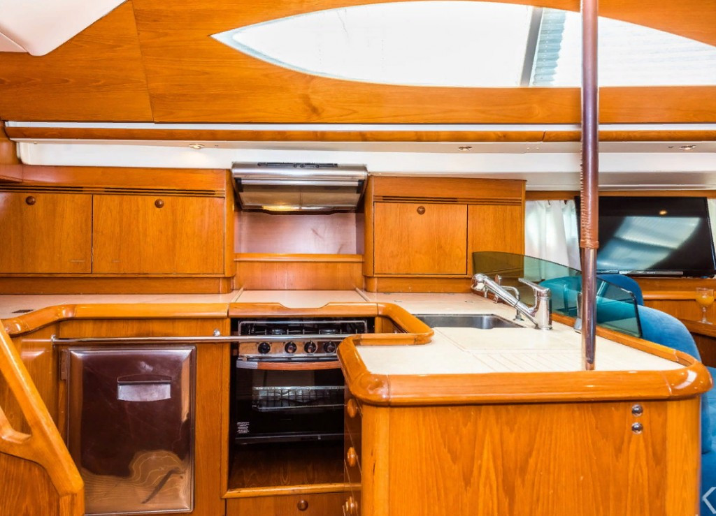 Yacht JEANNEAU - Sun Odyssey 54 DS "Vika"