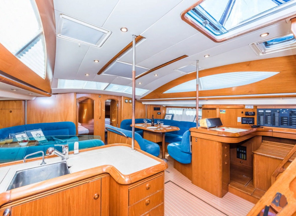Yacht JEANNEAU - Sun Odyssey 54 DS "Vika"