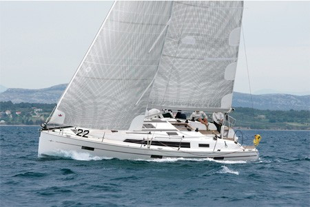 Yacht BAVARIA - Cruiser 41 S "Viviane II"
