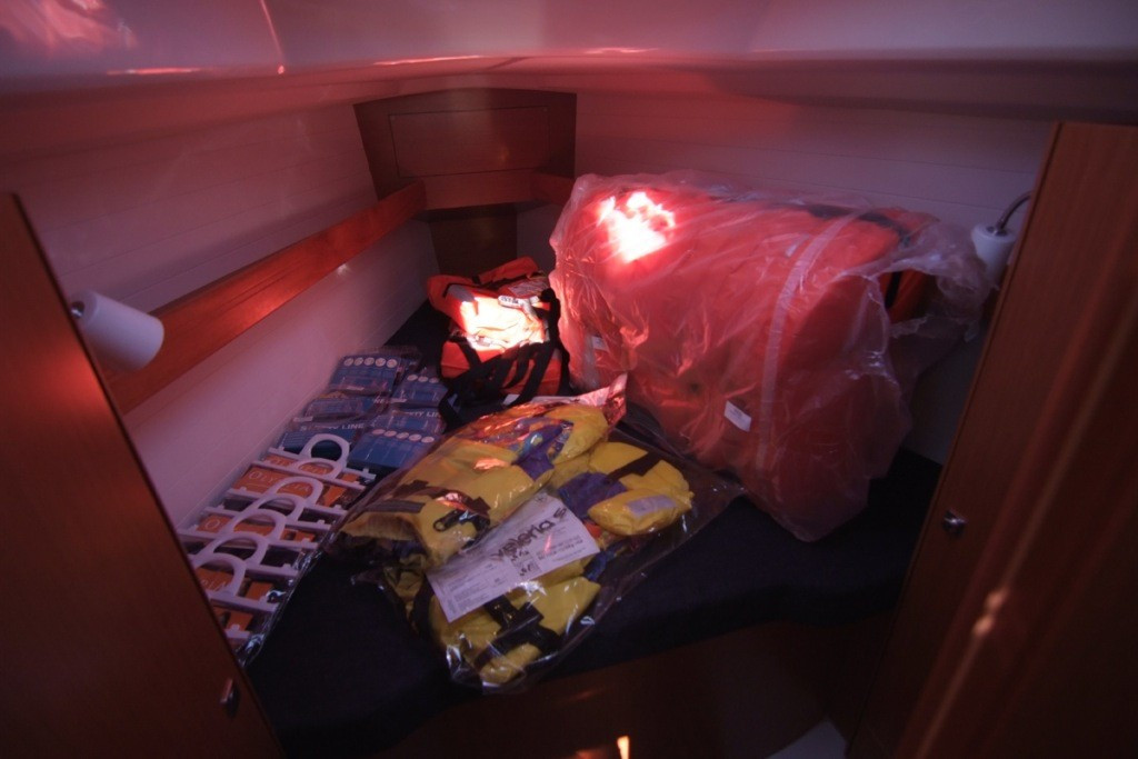 Yacht BAVARIA - Cruiser 34 "Talassa"