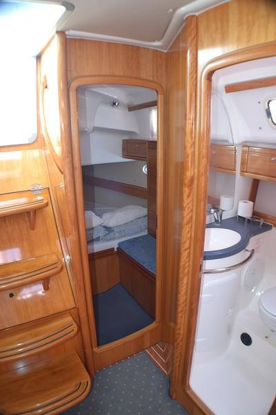 Yacht BAVARIA - 39 Cruiser "Demi"