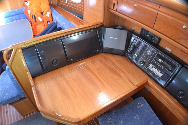 Yacht BAVARIA - 39 Cruiser "Demi"