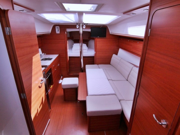 Yacht DUFOUR - 382 Grand Large "Louise"