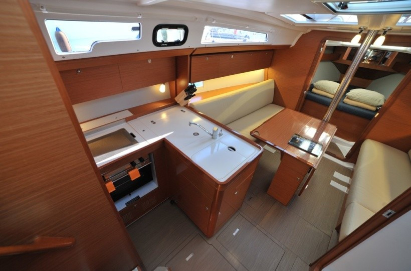 Yacht DUFOUR - 360 Grand Large "Else"