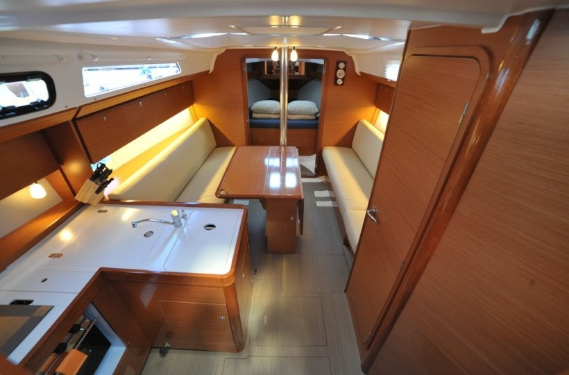 Yacht DUFOUR - 360 Grand Large "Else"