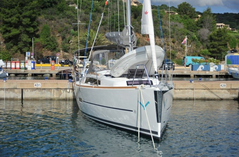 Yacht DUFOUR - 360 Grand Large "Else"
