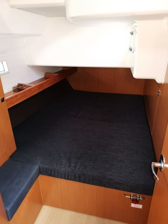 Yacht BAVARIA - Cruiser 46 "Jameson II"