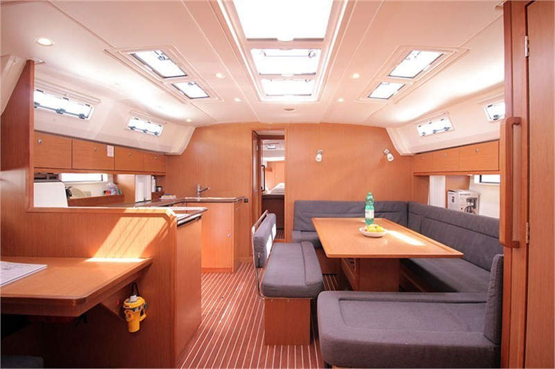 Yacht BAVARIA - Cruiser 50 "Quantum"