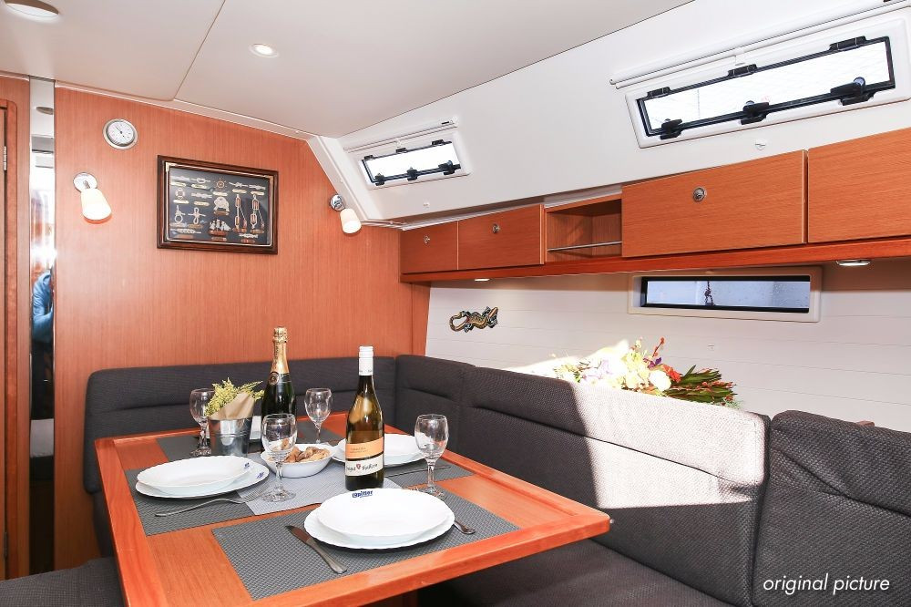 Yacht BAVARIA - Cruiser 40 "Ornela"