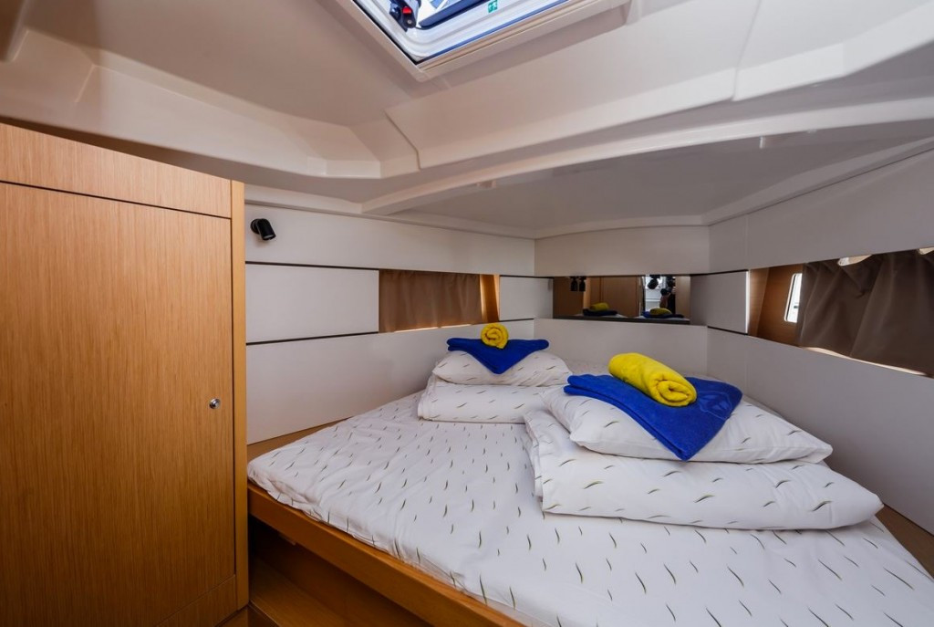 Yacht BENETEAU - Oceanis 38.1 "Pleasure"