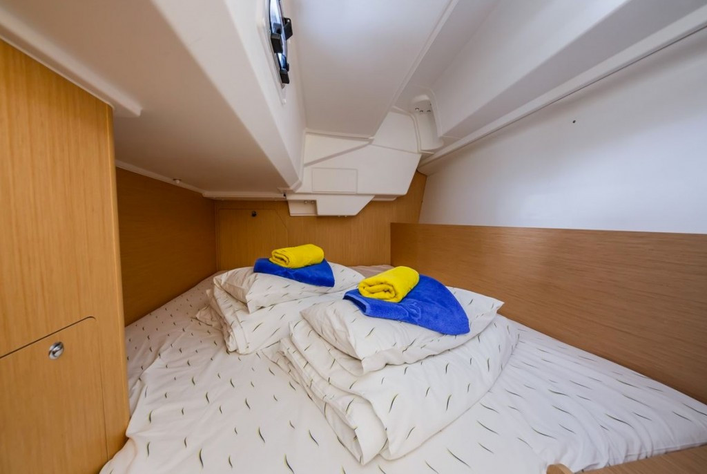 Yacht BENETEAU - Oceanis 38.1 "Pleasure"