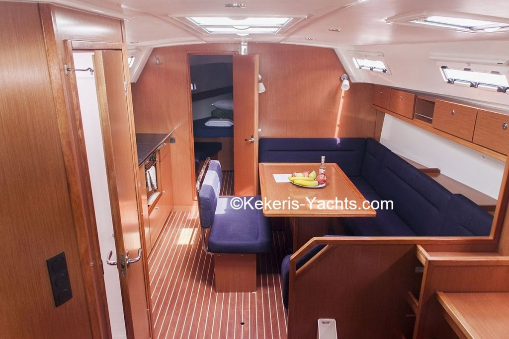 Yacht BAVARIA - Cruiser 40 "Klelia"