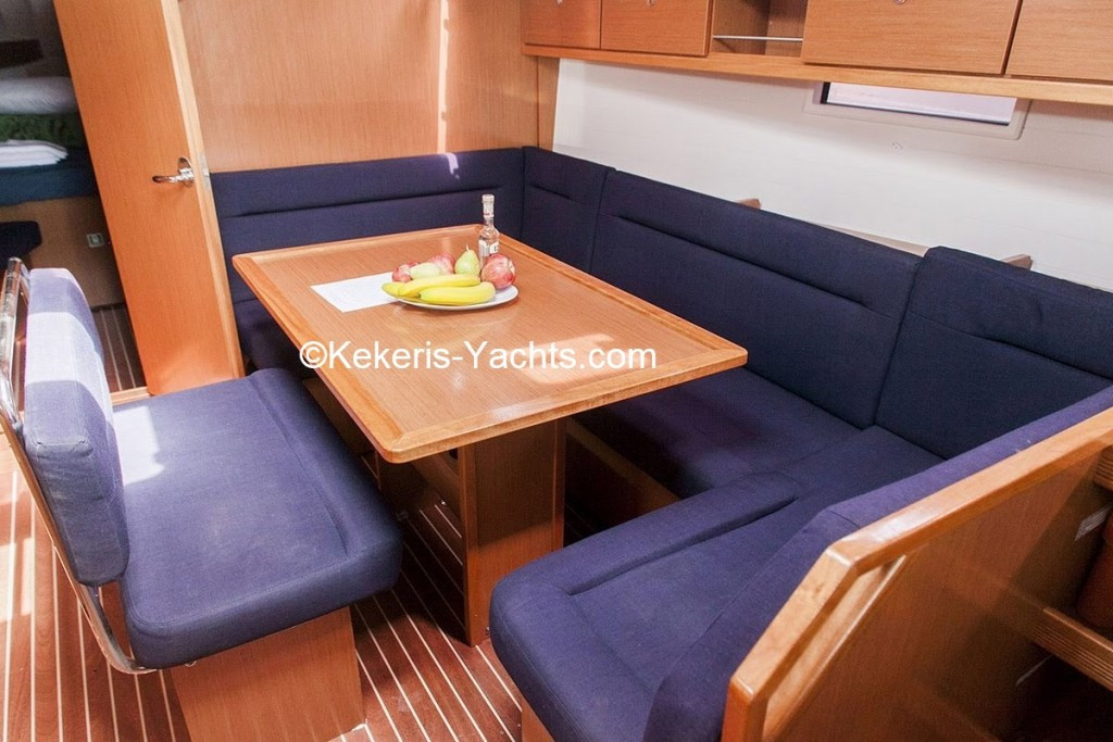 Yacht BAVARIA - Cruiser 40 "Klelia"