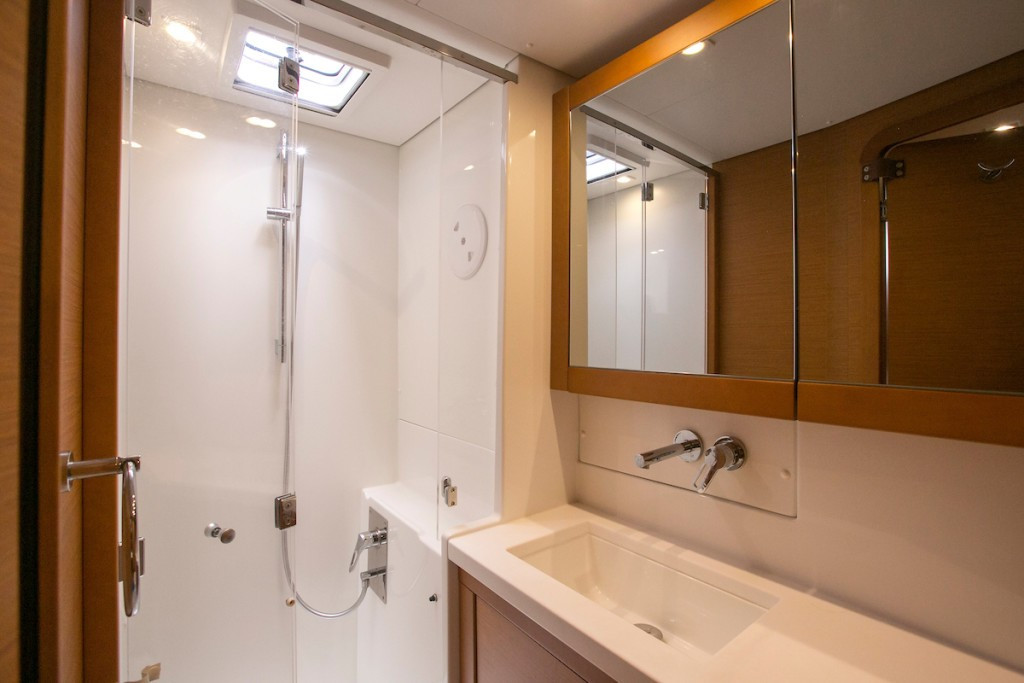 Yacht LAGOON - 450 F "Moët"