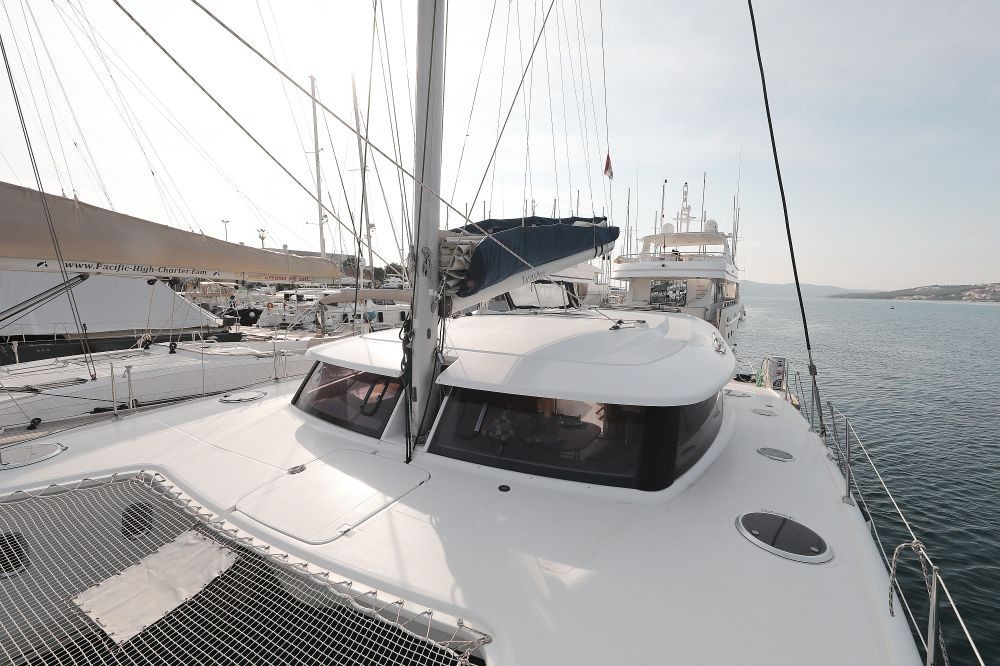 Yacht FOUNTAINE PAJOT - Orana 44 "Samira"