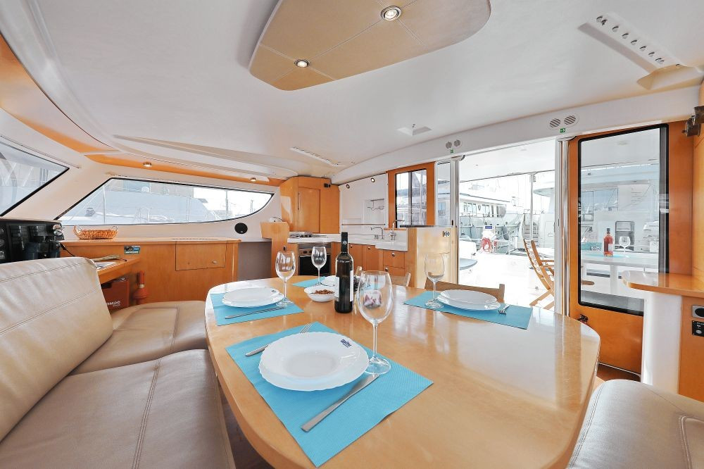 Yacht FOUNTAINE PAJOT - Orana 44 "Samira"