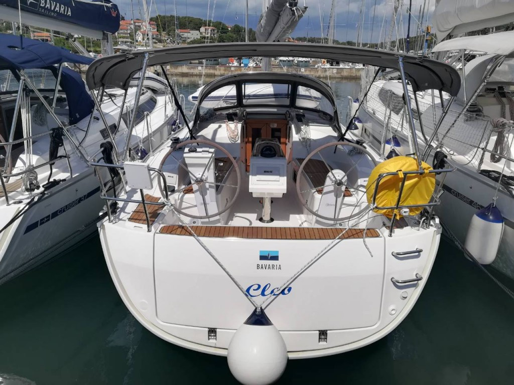 Yacht BAVARIA - Cruiser 34 "Cleo"