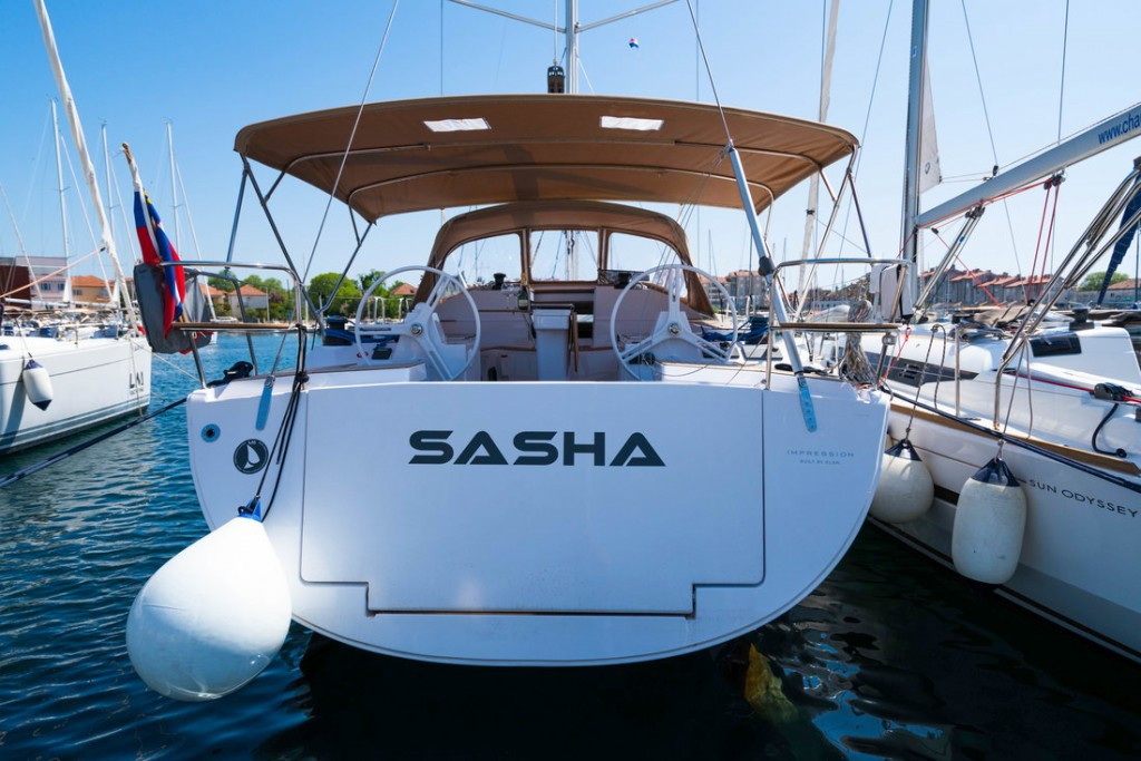 Yacht ELAN - Impression 50 "Sasha"