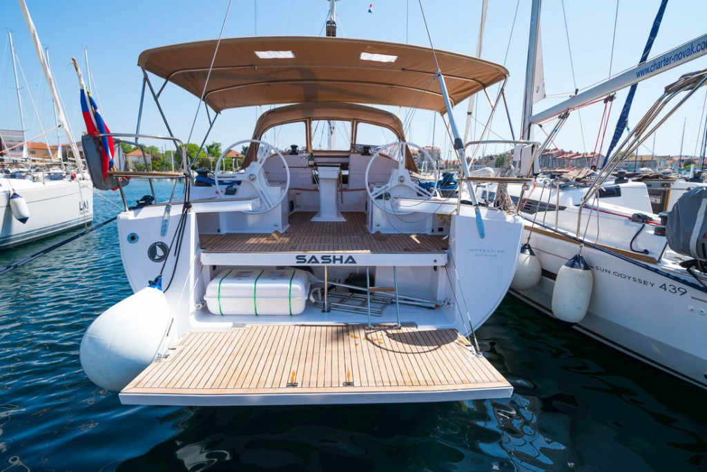 Yacht ELAN - Impression 50 "Sasha"