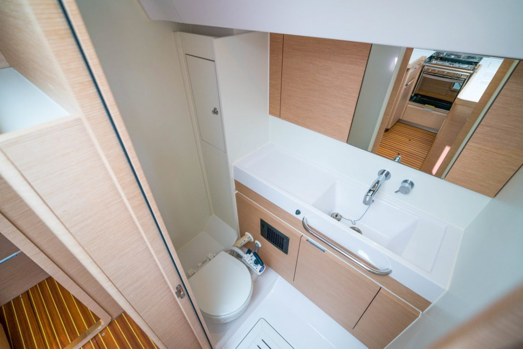 Yacht ELAN - Impression 50 "Sasha"