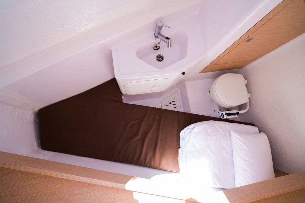 Yacht ELAN - Impression 50 "Sasha"