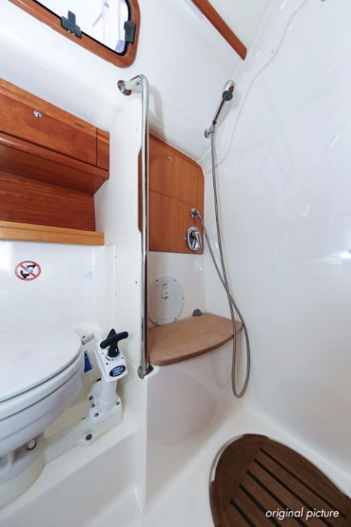 Yacht BAVARIA - 39 Cruiser "Linda"