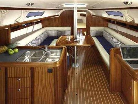Yacht BAVARIA - 38 Cruiser "Mathilde"