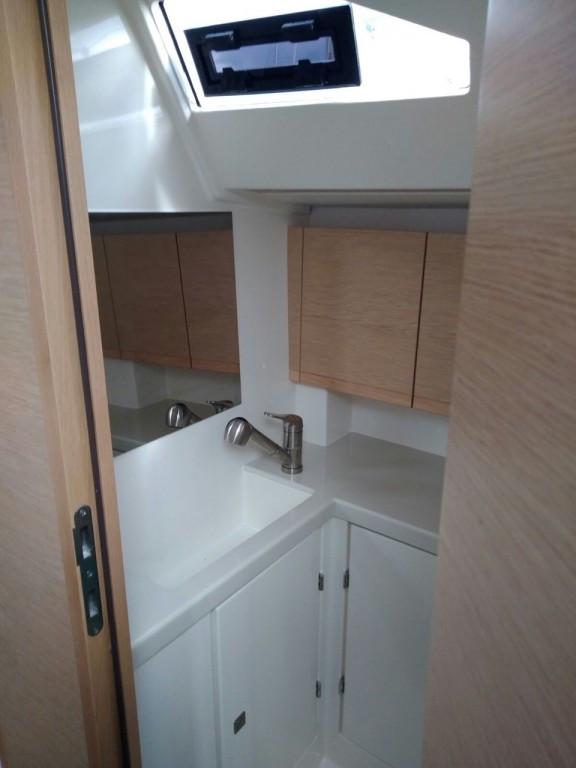 Yacht MORE - 40 "Small More"