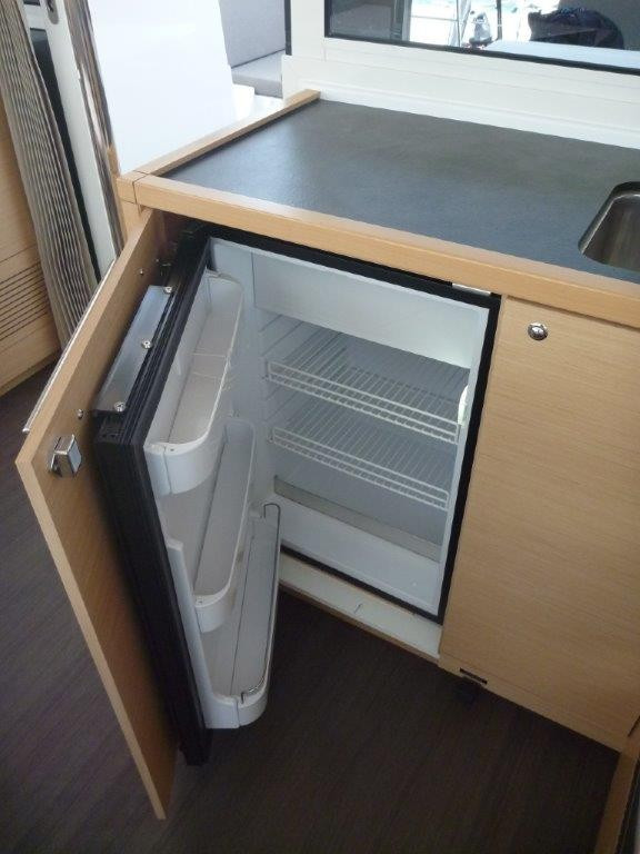 Yacht LAGOON - 40 Motoryacht "Family"