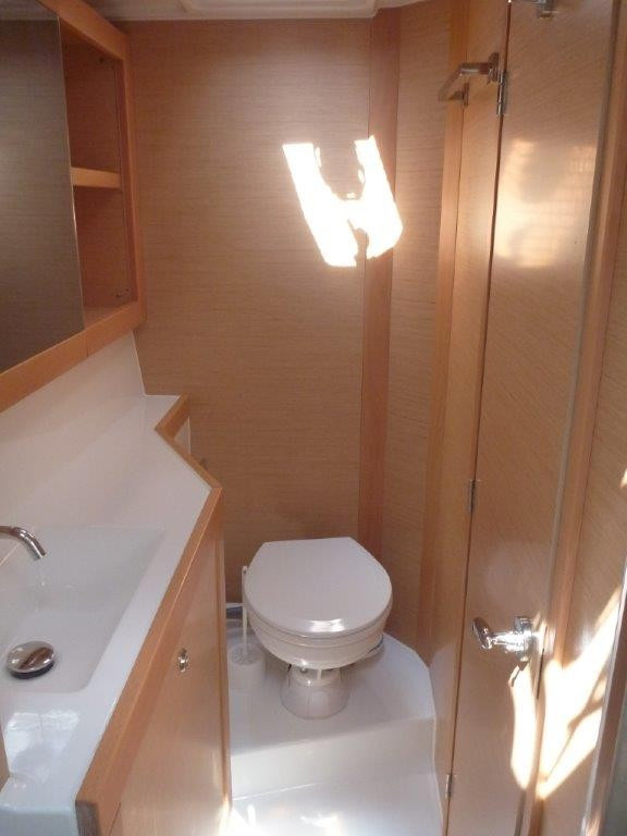 Yacht LAGOON - 40 Motoryacht "Family"