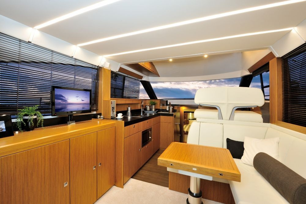 Yacht BAVARIA - Virtess 420 Fly "Lana"