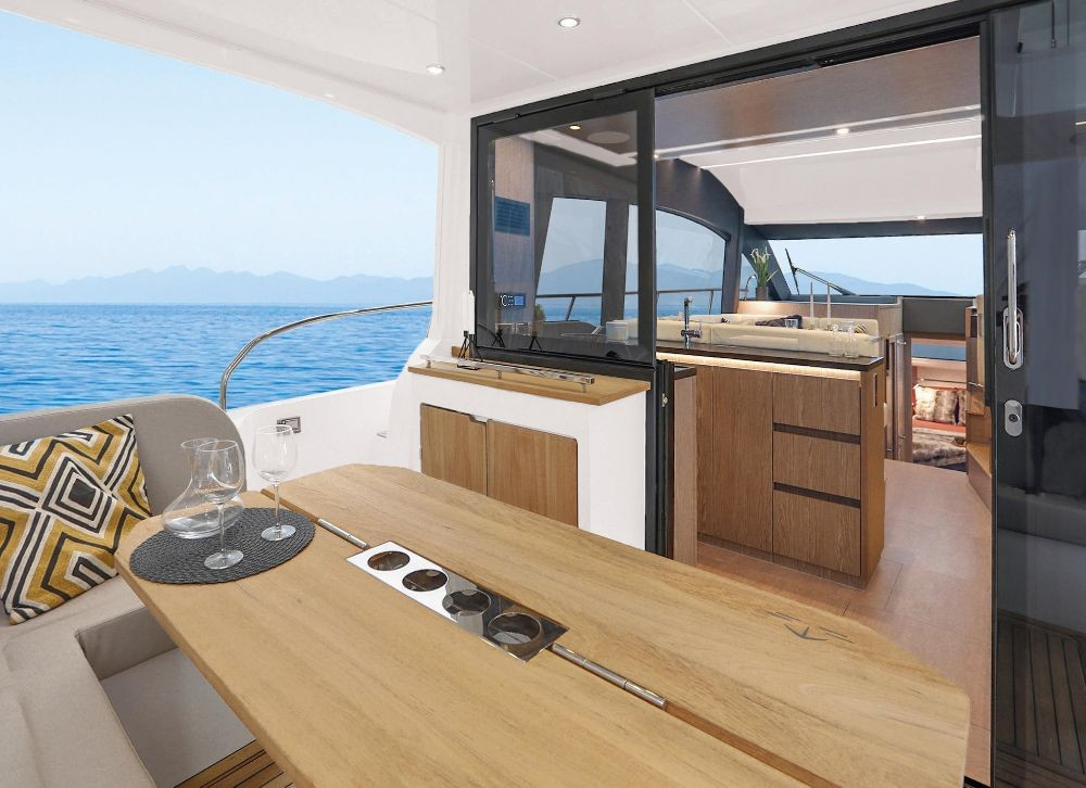 Yacht SEALINE - F 430 "Grace II"