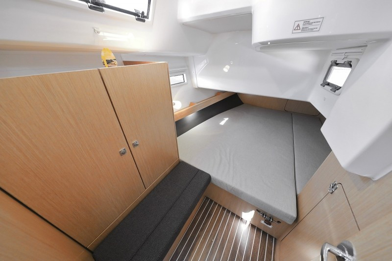 Yacht BAVARIA - Cruiser 41 "Hemonaty"