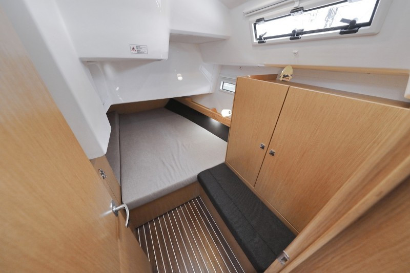 Yacht BAVARIA - Cruiser 41 "Hemonaty"