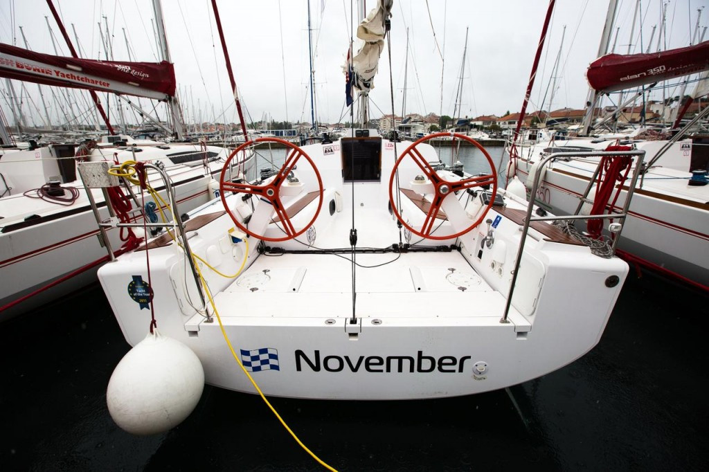 Yacht ELAN - 350 "November"