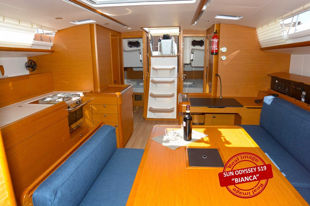 Yacht JEANNEAU - Sun Odyssey 519 "Bianca"