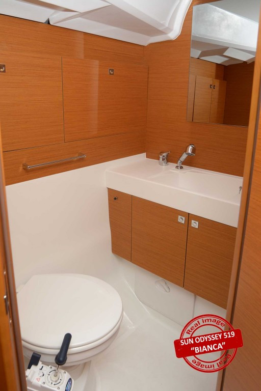 Yacht JEANNEAU - Sun Odyssey 519 "Bianca"