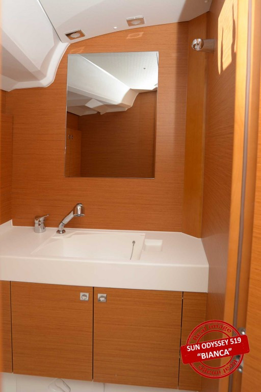 Yacht JEANNEAU - Sun Odyssey 519 "Bianca"