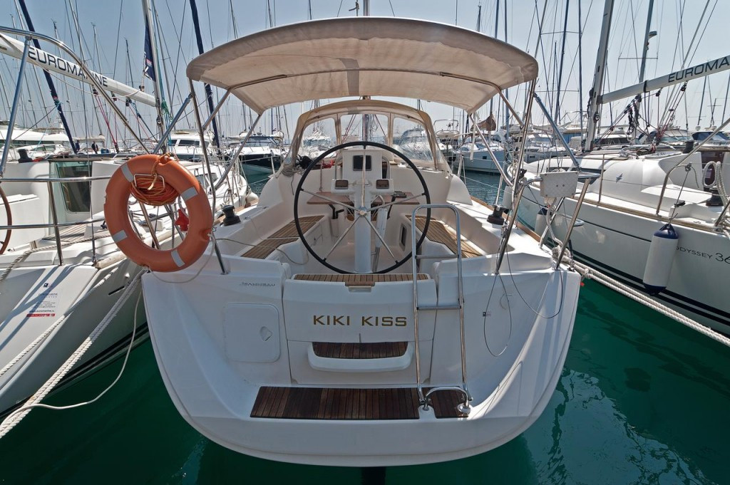 Yacht JEANNEAU - Sun Odyssey 33i "Kiki Kiss"