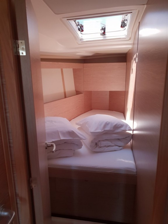 Yacht HANSE - 458 "Adagio"